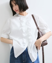 【WEB限定】フロントフリルディテール半袖ブラウス