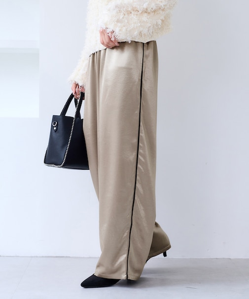 【WEB/一部店舗限定】配色サイドラインサテンイージーパンツ