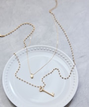 レイヤードモチーフネックレス