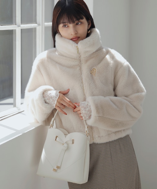 ブローチ付きアソートファーブルゾン