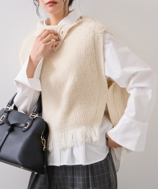 ボタンデザインポンチョベスト