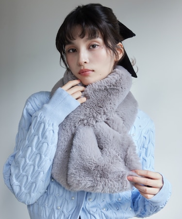 ボリュームフェイクファーティペット