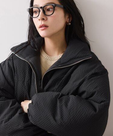 【WEB限定】軽くてあたたかいパディングショートボリュームダウンブルゾン