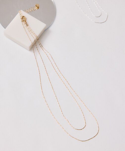 レイヤードナローチェーンネックレス