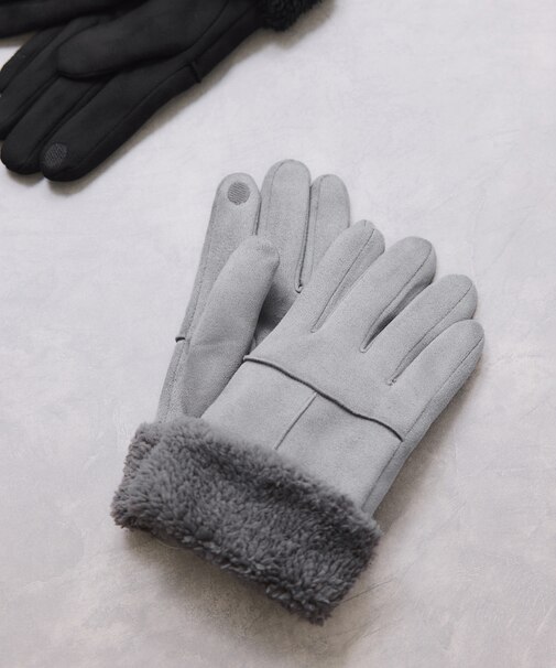 スマホタッチ刺繍付きムートングローブ