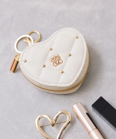 スタッズキルティングハートポーチチャーム