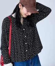 【WEB限定】ゴールドボタンタックブラウス