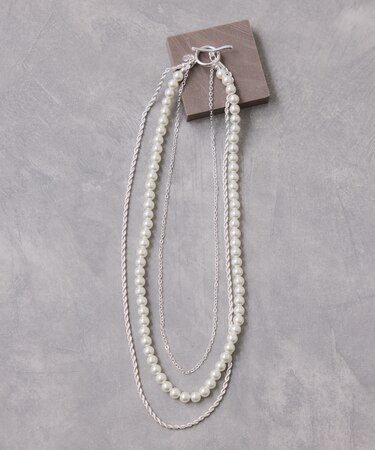 ガラスパール3連ネックレス