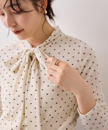 ベロアボウタイドットカットソー