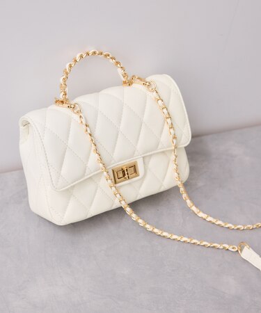 チェーンハンドルキルティングショルダーバッグ/2WAY・一部WEB限定カラー