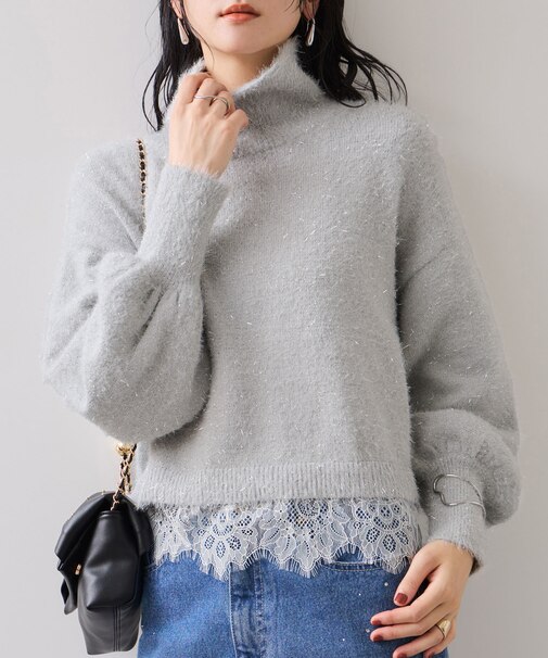 ラメフェザー裾レースハイネックニット