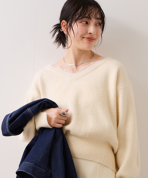 Vネックレースニットプルオーバー｜ビスの通販｜&mall（アンドモール