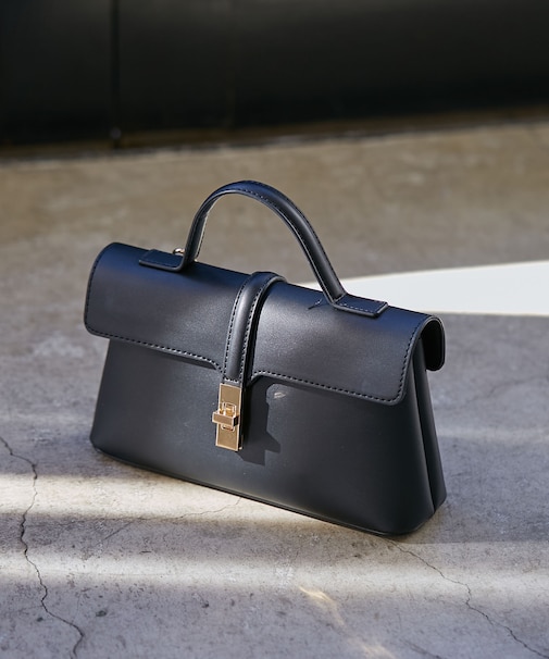 ひねり金具ワンハンドルミニショルダーバッグ/2WAY、WEB限定カラーあり