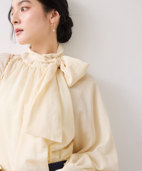 前後2WAYボリュームボウタイブラウス/イージーケア｜ビスの通販｜&mall