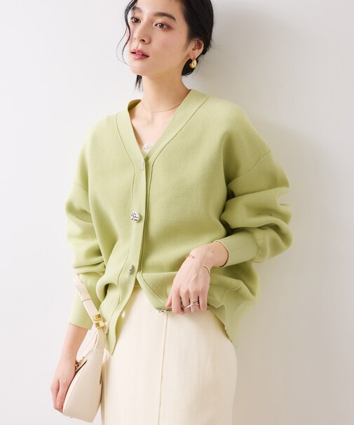 釦アクセントコクーンカーディガン
