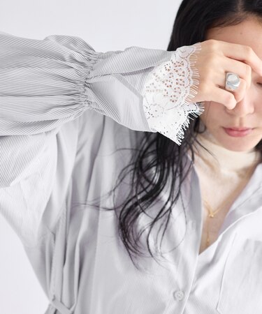 レーススリーブシャツ