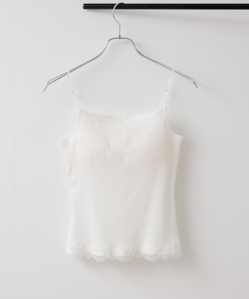 カップ付きレーステレコキャミソール