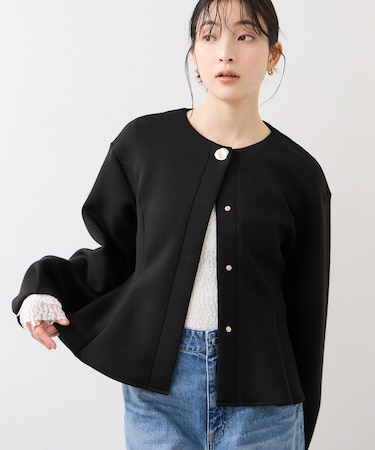 ボタンポイントペプラムカットジャケット