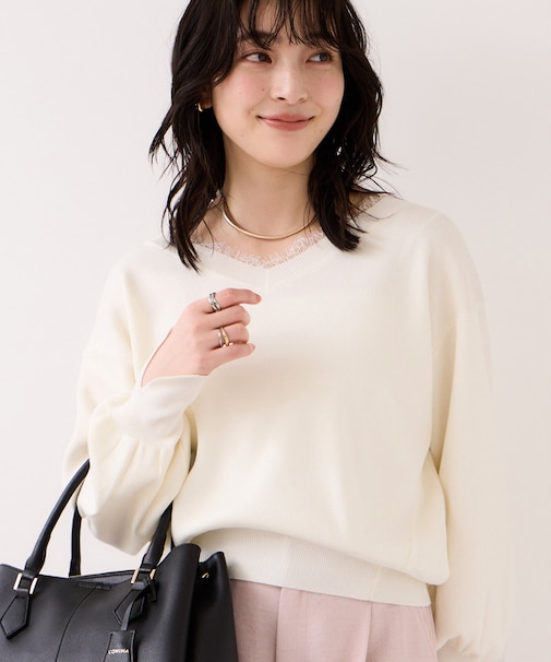 Vネックレースプルオーバー