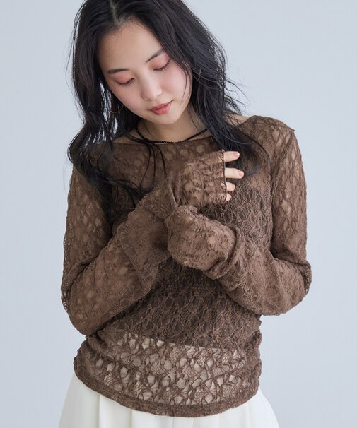 シャーリングスリーブレースプルオーバー