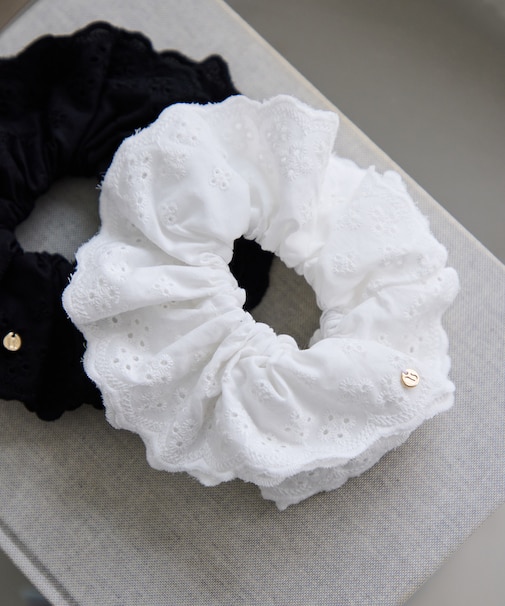 コットンレースシュシュ