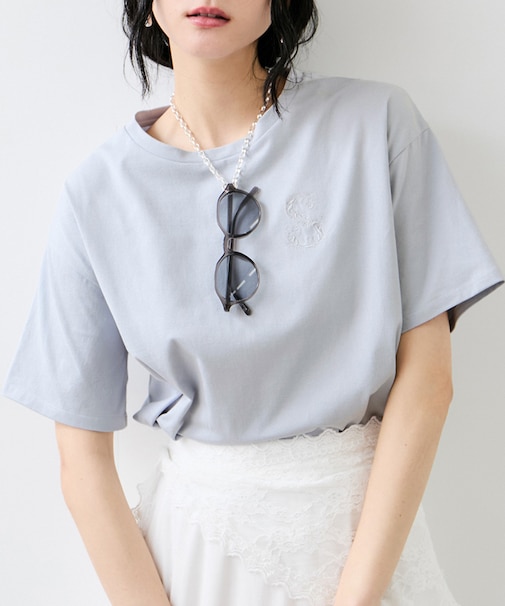 ボクシークロップド刺繍Tシャツ