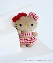【HELLO KITTY×VIS】日焼けデザイン ハローキティぬいぐるみチャーム