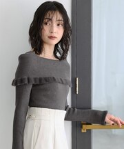フェザーフリルオフショルダーニットプルオーバー