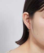 スィンフープピアス