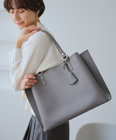 【WEB限定】【A4対応】チャーム付きバイカラートートバッグ/通勤対応