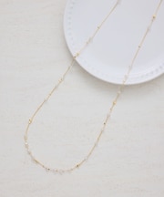 飛ばしクリアビーズミディアムネックレス