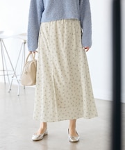 小花柄セミフレアロングスカート