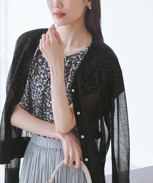 LEVITAシアーニットカーディガン