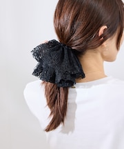 ビッグフリルレースシュシュ