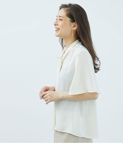 エステルボウタイブラウス