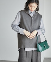 ハーフジップノースリーブニット