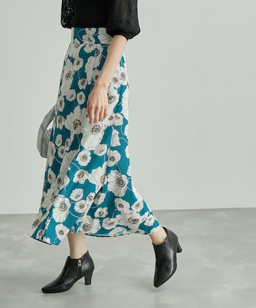花柄スカート