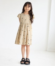 【KIDS/キッズ】ハート刺繍キャップスリーブナイロンワンピース
