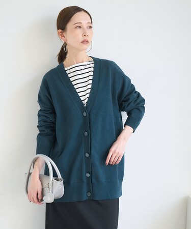 Vネックフォルムカーディガン