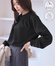 【WEB限定】多機能タックブラウス