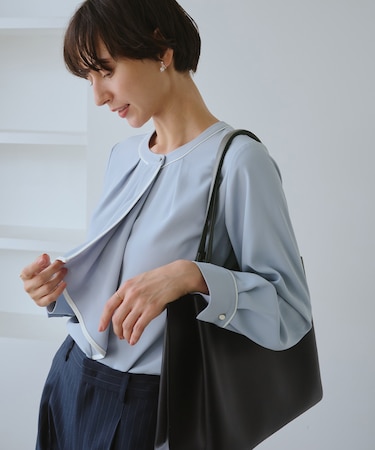 【WEB限定】配色ボウタイ風ブラウス