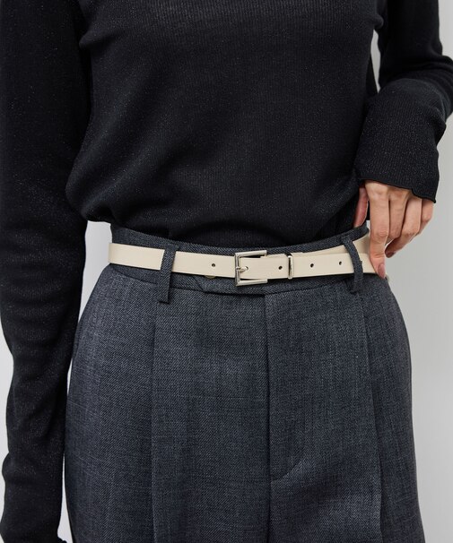 18mmマットスムーススクエアバックルベルト