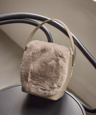 マルチWAYファーフラップハンド＆ショルダーバッグ