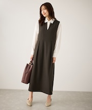 キーネックジャンパースカート