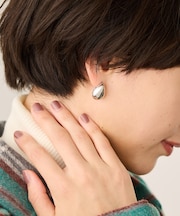 ボリュームメタルピアス