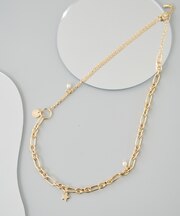 チャームデザインショートネックレス