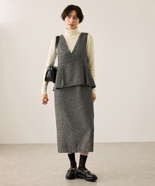 レイヤード風ペプラムジャンパースカート