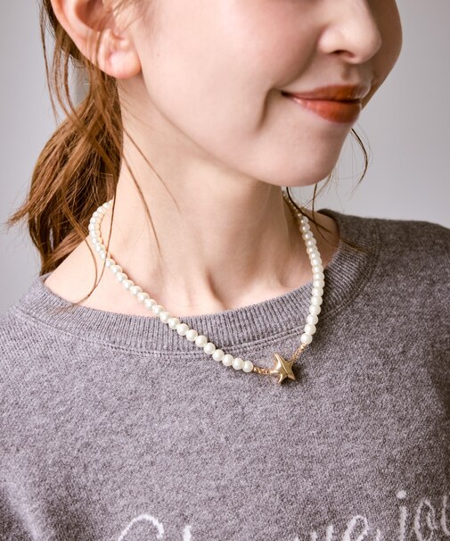 スターモチーフマグネットガラスパールネックレス