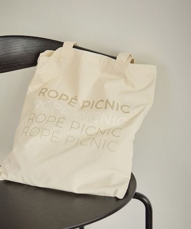 ロゴトートバッグ