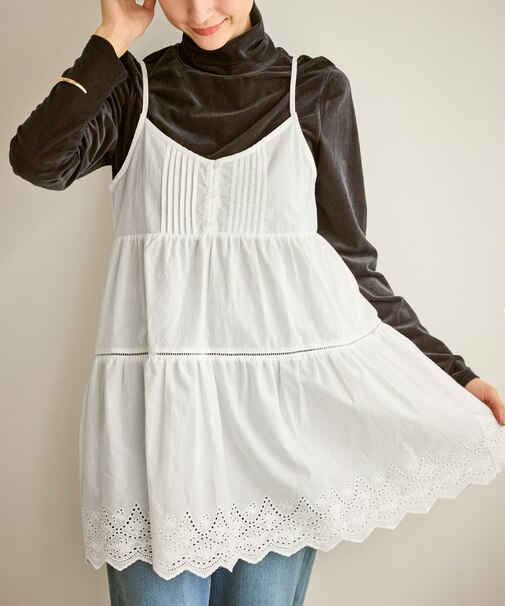 Vネックティアードレースビスチェ